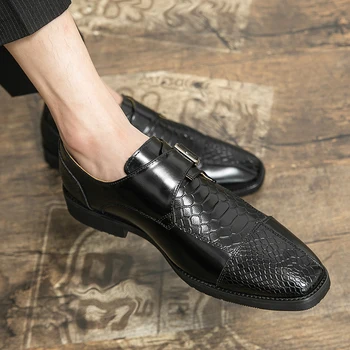 2023 Кожени обувки с шарките на крокодилска кожа Мъжки Лоферы в класически стил Сватбени Бизнес обувки с каишка и катарама без обков с остри пръсти